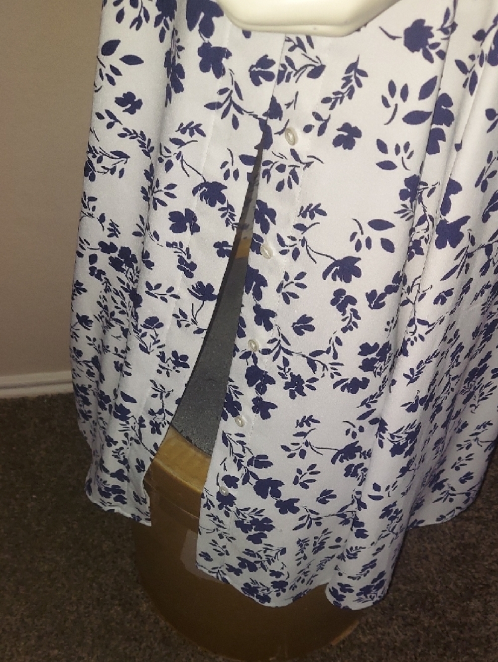 Calvin Klein White Top with Navy Floral Print - Picture 11 of 15